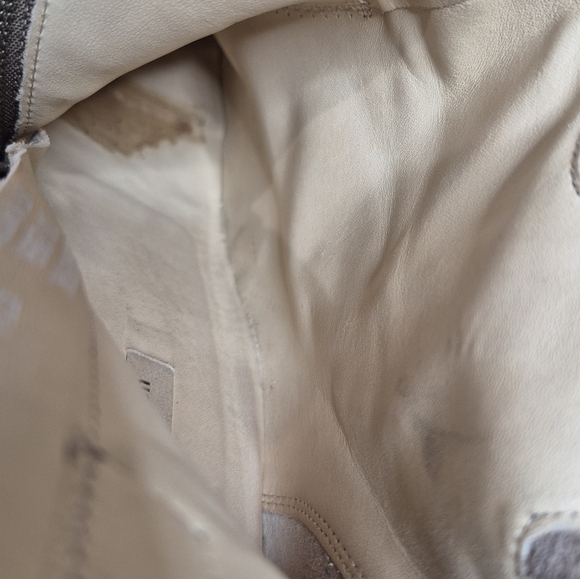 Paul Green Dallas Soft Sand Suede Side Zip Ankle Strap Detail Bootie - Size 8 - Picture 13 of 16